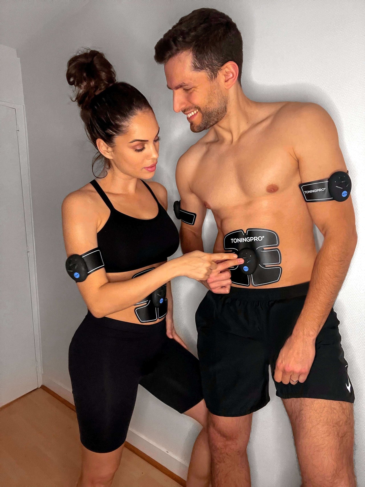Full Body EMS – Booty, Abs, Arms and Legs Trainer